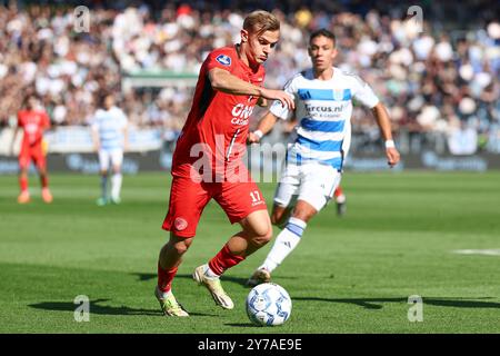 Zwolle, NLD. 28 settembre 2024. ZWOLLE, 29-09-2024, MAC3PARK Stadium, stagione 2024/2025, Eredivisie Football olandese. Il giocatore dell'Almere City Kornelius Hansen durante la partita PEC Zwolle - Almere City Credit: Pro Shots/Alamy Live News Foto Stock