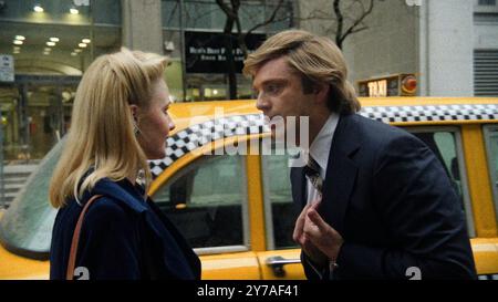 SEBASTIAN STAN e MARIA BAKALOVA ne L'APPRENDISTA (2024), diretto da ALI ABBASI. Crediti: FILM DI SCIZIA / album Foto Stock