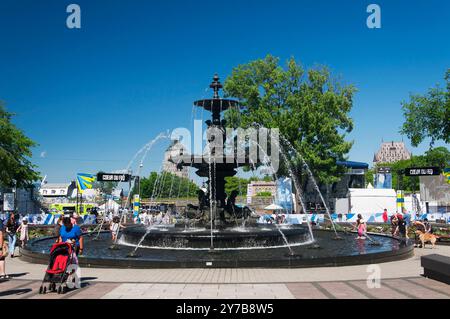 Quebec City, Canada. 7 luglio 2019. Il punto di riferimento, Fontaine de Tourny, fontana nella città di Quebec in Canada. Foto Stock