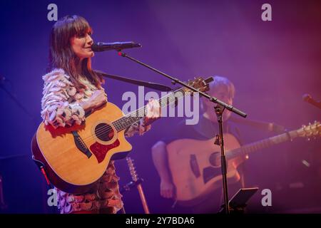 Festival de Música Independiente de Zaragoza, edición 2024, celebrado el 28 de septiembre en la sala Multiusos. La la Love you entre otros. Foto Stock