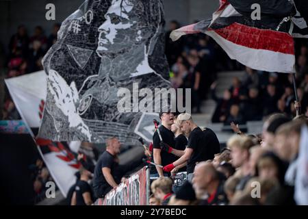 Herning, Danimarca. 29 settembre 2024. I tifosi del FC Midtjylland durante il match di Super League tra FC Midtjylland e Viborg FF alla MCH Arena di Herning domenica 29 settembre 2024. (Foto: Bo Amstrup/Ritzau Scanpix) credito: Ritzau/Alamy Live News Foto Stock