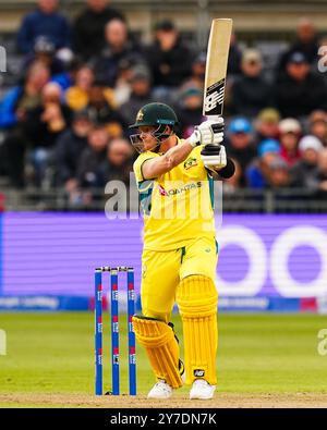 Bristol, Regno Unito, 29 settembre 2024. L'australiano Steve Smith batte durante il Fifth Metro Bank One Day International match tra Inghilterra e Australia. Crediti: Robbie Stephenson/Gloucestershire Cricket/Alamy Live News Foto Stock