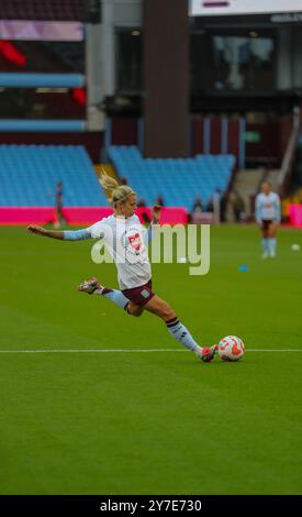 Birmingham, Regno Unito. 29 settembre 2024. Villa Park, Birmingham, Inghilterra, 29 settembre 2024: Rachel Daly (9 Aston Villa) in azione durante la partita di fa Womens Super League tra Aston Villa e Tottenham Hotspur al Villa Park di Birmingham, Inghilterra (Will Hope/SPP) crediti: SPP Sport Press Photo. /Alamy Live News Foto Stock