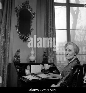 Lady Violet Bonham - Carter 1817-1967, baronessa Asquith di Yarnbury. Politico e scrittore. Nonna dell'attrice Helena Bonham Carter. Foto Stock