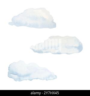 Tre nuvole di neve azzurre di varie dimensioni. Clipart di acquerello disegnato a mano. Illustrazione isolata per creare disegni a tema invernale, decorazioni natalizie, biglietti di Natale o banner stagionali Foto Stock