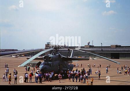 Flughafen Tempelhof GER, 20240101, Aufnahme Berlin, CA. 1970, Flughafen Tempelhof *** Tempelhof Airport GER, 20240101, foto Berlin, CA 1970, Tempelhof Airport Foto Stock