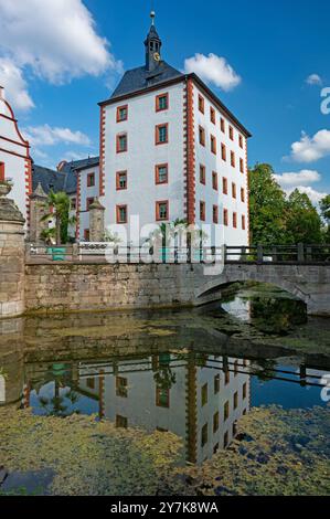 castello e giardino a Grosskochberg in turingia Foto Stock