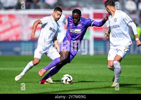 3) Liga - SV Wehen Wiesbaden - VfL Osnabrück am 28.09.2024 in der BRITA-Arena a Wiesbaden Kofi Amoako (Osnabrueck) foto: Osnapix Foto Stock