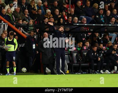 Vitality Stadium, Boscombe, Dorset, Regno Unito. 30 settembre 2024. Premier League Football, AFC Bournemouth contro Southampton; allenatore del Southampton Russell Martin durante la partita crediti: Action Plus Sports/Alamy Live News Foto Stock