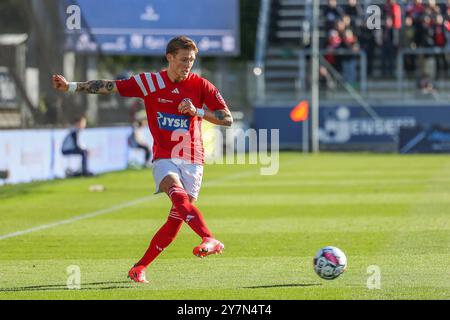 Lyngby, Danimarca. 29 settembre 2024. Oliver Sonne (5) di Silkeborg SE visto durante il 3F Superliga match danese tra Lyngby BK e Silkeborg IF al Lyngby Stadion di Lyngby. Foto Stock