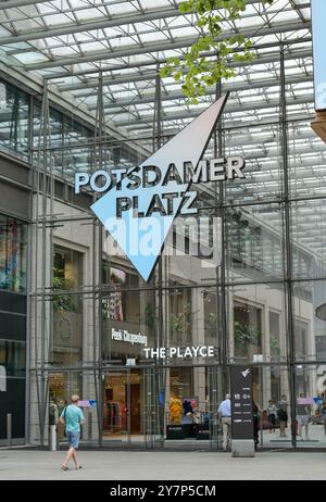 Centro commerciale, The Playce, Potsdamer Platz, Tiergarten, Mitte, Berlino, Germania, Einkaufszentrum, Deutschland Foto Stock