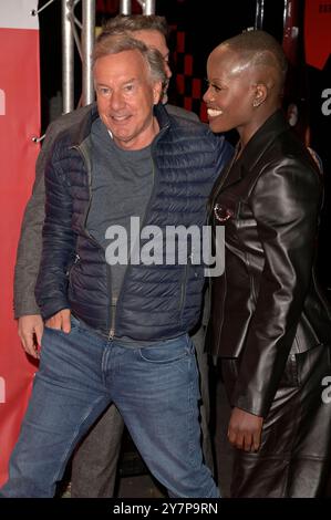 Nico Hofmann und Florence Kasumba bei der 25. Verleihung der First Steps Awards 2024 al Theater des Westens. Berlino, 30.09.2024 *** Nico Hofmann e Florence Kasumba alla 25° presentazione dei First Steps Awards 2024 al Theater des Westens di Berlino, 30 09 2024 foto:XF.xKernx/xFuturexImagex First Steps 4908 Foto Stock