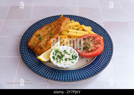 famoso piatto caldo inglese chiamato fish and chips Foto Stock