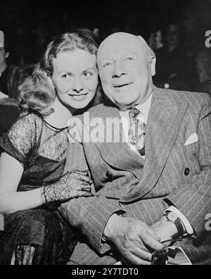 VETERANO E NUOVI ARRIVATI due scintillanti personaggi del cinema di Hollywood , ritratti insieme in un night club di Hollywood , California - la promettente JEANNE CRAIN e il veterano attore EDMUND GWENN . 3 marzo 1950 Foto Stock