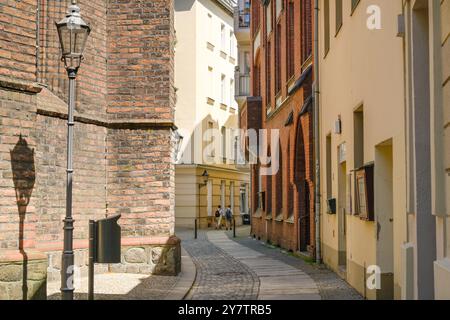 Altstadtgasse, Chiesa di San Nicola, città vecchia, Spandau, Berlino, Germania, St. Nikolai-Kirche, Altstadt, Deutschland Foto Stock