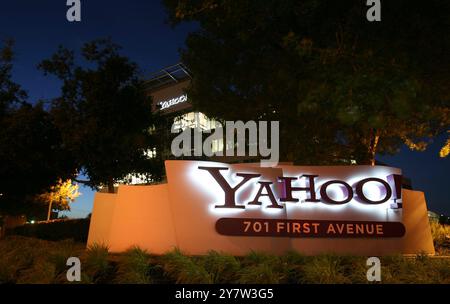 SUNNYVALE, CA: La sede di Yahoo a Sunnyvale, California, lunedì 5,2008 maggio. Microsoft, il gigantesco softwaremaker, ha preso il controllo di Yahoo sabato dopo tre mesi di colloqui. Foto Stock