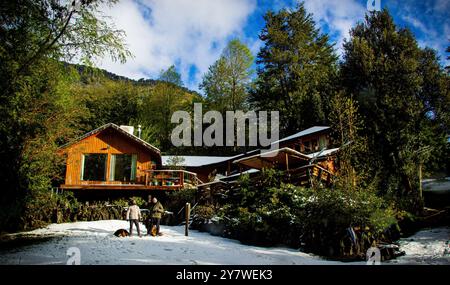 Una casa nella foresta di Araucania Foto Stock