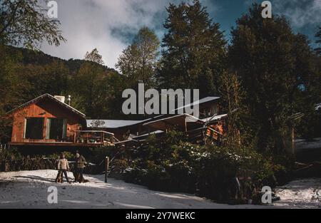 Una casa nella foresta di Araucania Foto Stock