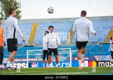 Zagabria, Croazia. 1 ottobre 2024. Takumi Minamino durante una sessione di allenamento in vista della partita di UEFA Champions League tra Dinamo Zagabria e Monaco al Maksimir Stadion di Zagabria, Croazia, il 1° ottobre 2024. Foto: Luka Stanzl/PIXSELL credito: Pixsell/Alamy Live News Foto Stock