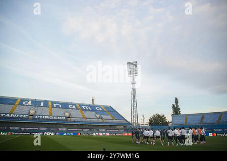 Zagabria, Croazia. 1 ottobre 2024. Monaco durante una sessione di allenamento in vista della partita di UEFA Champions League tra Dinamo Zagabria e Monaco allo Stadion Maksimir di Zagabria, Croazia, il 1° ottobre 2024. Foto: Luka Stanzl/PIXSELL credito: Pixsell/Alamy Live News Foto Stock