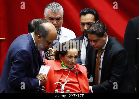 Città del Messico, Messico. 1 ottobre 2024. Presidente della camera dei deputati Ifigenia Martínez durante la cerimonia di inaugurazione di Claudia Sheinbaum al Congresso dell'Unione. Il 1° ottobre 2024 a città del Messico, Messico. (Foto di Carlos Santiago/ credito: Eyepix Group/Alamy Live News Foto Stock