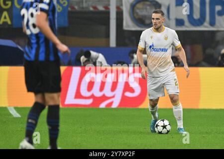 1 ottobre 2024; Stadio San Siro, Milano, Italia, UEFA Champions League Football, Inter Milan contro Stella Rossa Belgrado; Timi Elsnik della Stella Rossa Foto Stock