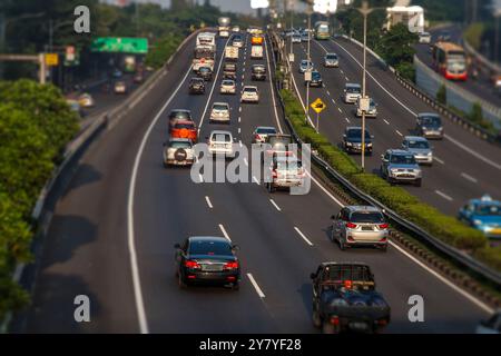 ingorgo sull'autostrada di giacarta Foto Stock