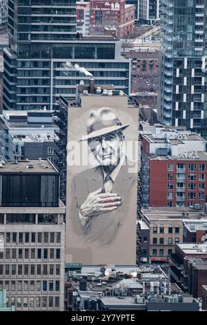 Ritratto di Leonard Cohen su Crescent Street nel centro di Montreal, Quebec, Canada Foto Stock