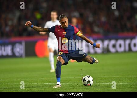 Barcellona, ESP. 1 ottobre 2024. FC BARCELONA vs BSC Young Boys 01 ottobre 2024 Raphina (11) del FC Barcelona durante la fase MD4 della UEFA Champions League 2024/25 League tra FC Barcelona e BSC Young Boys allo stadio Olimpico Lluis Companys di Montjuic a Barcellona, Spagna. Crediti: Rosdemora/Alamy Live News Foto Stock