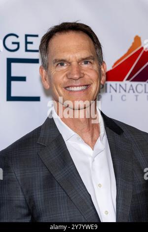 Hollywood, Stati Uniti. 1 ottobre 2024. Il produttore Shawn Boskie partecipa alla prima mondiale del lungometraggio AVERAGE JOE al TCL Chinese Theater, Los Angeles, CA, 1 ottobre 2024 Credit: Eugene Powers/Alamy Live News Foto Stock