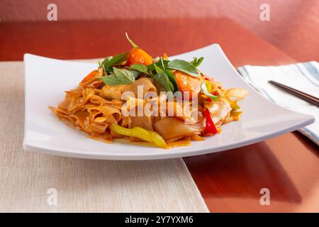 Vista di un piatto di spaghetti ubriachi. Foto Stock