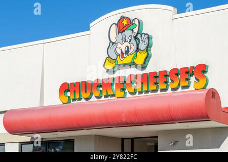 Segno di Chuck E. Cheese a Toronto, Canada. Foto Stock