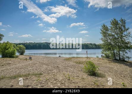 Badestrand am Flughafensee, Tegel, Reinickendorf, Berlino, Deutschland *** Spiaggia balneabile sul lago dell'aeroporto, Tegel, Reinickendorf, Berlino, Germania Foto Stock