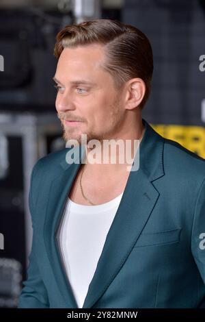 Billy Magnussen bei der Premiere der HBO serie The Franchise im Paramount Theater. Los Angeles, 01.10.2024 *** Billy Magnussen alla prima della serie HBO The Franchise al Paramount Theater di Los Angeles, 01 10 2024 foto:xD.xStarbuckx/xFuturexImagex franchise 4132 Foto Stock