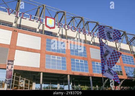 Birmingham, Regno Unito. 2 ottobre 2024. Vista di Villa Park durante la partita di fase della UEFA Champions League Aston Villa vs Bayern Monaco a Villa Park, Birmingham, Regno Unito, 2 ottobre 2024 (foto di Gareth Evans/News Images) a Birmingham, Regno Unito, il 10/2/2024. (Foto di Gareth Evans/News Images/Sipa USA) credito: SIPA USA/Alamy Live News Foto Stock