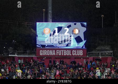 Girona, Spagna. 2 ottobre 2024. Girona - il punteggio del secondo turno del nuovo format della UEFA Champions League 2024/2025. La partita è ambientata tra Girona FC e Feyenoord all'Estadi Montilivi il 2 ottobre 2024 a Girona, in Spagna. Credito: Foto Box to Box/Alamy Live News Foto Stock