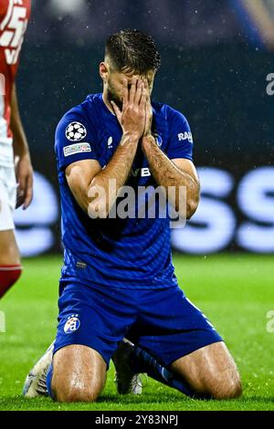 Zagabria, Croazia. 2 ottobre 2024. ZAGABRIA, CROAZIA - 2 OTTOBRE: Bruno Petkovic della Dinamo Zagabria reagisce durante la fase MD2 della UEFA Champions League 2024/25 tra la GNK Dinamo contro Monaco al Maksimir Stadion il 2 ottobre 2024 a Zagabria, Croazia. Foto: Marko Lukunic/PIXSELL credito: Pixsell/Alamy Live News Foto Stock