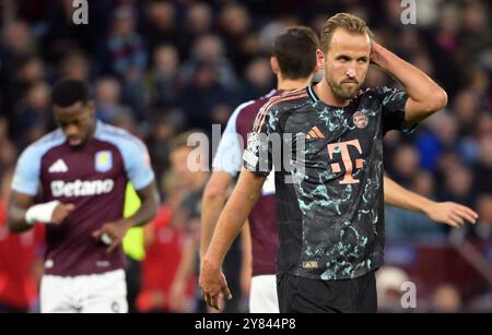 Birmingham, Regno Unito. 2 ottobre 2024. Calcio: Champions League, Aston Villa - Bayern Monaco, Preliminary Round, Matchday 2, Villa Park, Monaco Harry Kane (r) reagisce. Crediti: Peter Kneffel/dpa/Alamy Live News Foto Stock