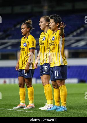 Birmingham, Regno Unito. 2 ottobre 2024. Birmingham, Inghilterra, 2 ottobre 2024: Muro di Brighton durante la partita della Women League Cup tra Birmingham City e Brighton a St Andrews a Birmingham, Inghilterra (Natalie Mincher/SPP) credito: SPP Sport Press Photo. /Alamy Live News Foto Stock