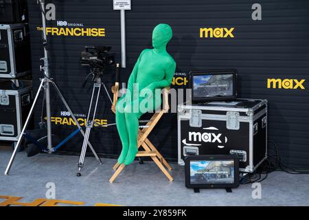 Los Angeles, Stati Uniti. 2 ottobre 2024. Atmosphere partecipa alla prima di Los Angeles della serie originale HBO "The Franchise" al Paramount Theater il 1° ottobre 2024 a Los Angeles, California. Foto: Boston Schulz/imageSPACE/Sipa USA credito: SIPA USA/Alamy Live News Foto Stock