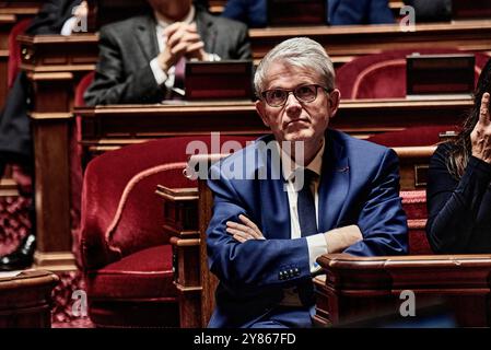 Parigi, Francia. 2 ottobre 2024. Antonin Burat/le Pictorium - discorso di politica generale del primo Ministro Michel Barnier davanti al Senato francese - 02/10/2024 - Francia/Parigi - Ministro dell'istruzione superiore e della ricerca Patrick Hetzel, durante il discorso di politica generale del primo Ministro Michel Barnier al Senato francese, il 2 ottobre 2024. Crediti: LE PICTORIUM/Alamy Live News Foto Stock