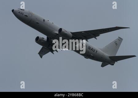 Un Boeing P8A Poseidon Multi-Mission Maritime Patrol Aircraft con la United States Navy, Patrol Squadron 10 (VP-10) noto come "Red Lancers" Foto Stock