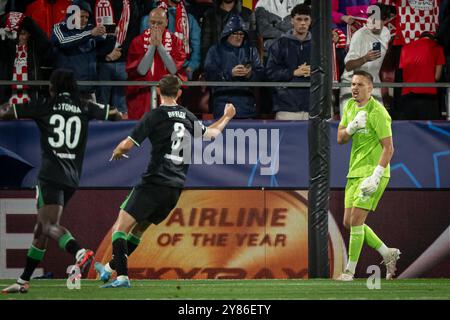 Girona, Spagna. 2 ottobre 2024. Il portiere Justin Bijlow (Feyenoord) è stato visto in azione durante una partita di UEFA Champions League tra Girona FC e Feyenoord all'Estadi Municipal de Montilivi. Punteggio finale : Girona FC 2 - 3 Feyenoord crediti: SOPA Images Limited/Alamy Live News Foto Stock