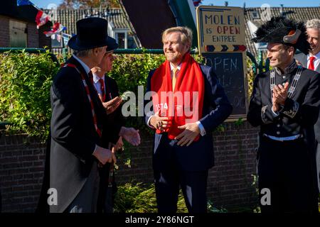 Leida, Paesi Bassi, 2024-10-03 10:48:54 LEIDA, 03-10-2024, LeidenKing Willem Alexander durante la celebrazione dei 450 anni di sollievo di Leida. Durante la celebrazione nel centro della città di Leida, si svolgono numerosi festeggiamenti per commemorare la liberazione di Leida dalla presa dell'assedio spagnolo il 3 ottobre 1574. FOTO: NLBeeld/Patrick van Emst crediti: NL Beeld / Patrick van Emst Foto Stock