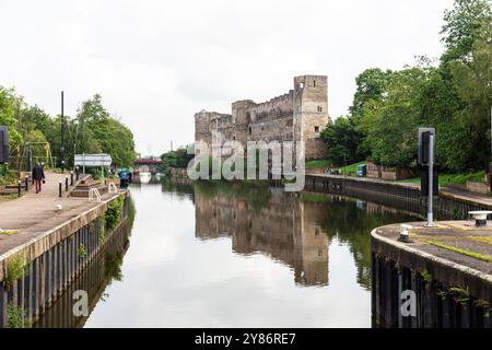 Newark Castle, Newark, Newark on Trent, Nottinghamshire, UK, Inghilterra, castello di Newark Regno Unito, castello, castelli, fiume Trent, fiume, fiumi, Trent Foto Stock