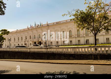 La facciata del Palácio dos Leões, sede del governo dello stato di Maranhão, nella città di São Luis ma, nel nord-est del Brasile Foto Stock