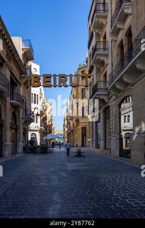 Beirut, Libano. 3 ottobre 2024. Strade vuote e negozi chiusi nel centro di Beirut, Libano, il 3 ottobre 2024. Foto di Ammar Abd Rabbo/ABACAPRESS. COM credito: Abaca Press/Alamy Live News Foto Stock