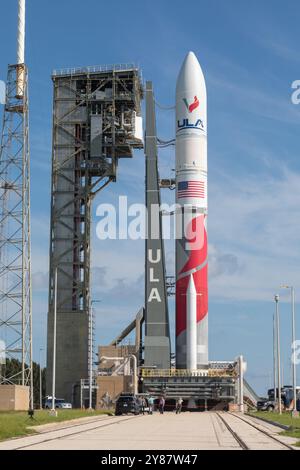 Cape Canaveral, Stati Uniti. 3 ottobre 2024. Il volo di prova Vulcan ULA United Launch Alliance Cert-2 è pronto per il 4 ottobre, dalle 6:00 alle 9:00, tentativo di lancio su SLC-41 Cape Canavera, contea di Brevard, Florida, USA. (Foto di Scott Schilke/SipaUSA) credito: SIPA USA/Alamy Live News Foto Stock