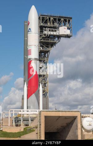 Cape Canaveral, Stati Uniti. 3 ottobre 2024. Il volo di prova Vulcan ULA United Launch Alliance Cert-2 è pronto per il 4 ottobre, dalle 6:00 alle 9:00, tentativo di lancio su SLC-41 Cape Canavera, contea di Brevard, Florida, USA. (Foto di Scott Schilke/SipaUSA) credito: SIPA USA/Alamy Live News Foto Stock