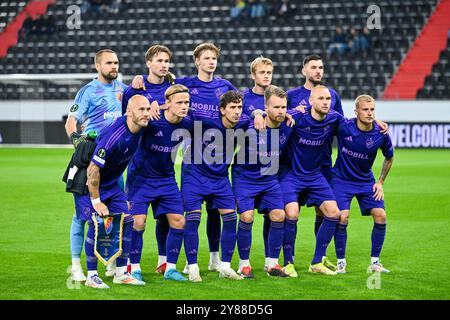 Linz, Austria. 3 ottobre 2024. LINZ, AUSTRIA - 3 OTTOBRE: Squadra di Djurgarden IF durante la fase MD1 della UEFA Conference League 2024/25 tra LASK e Djurgarden Oberoesterreich Arena il 3 ottobre 2024 a Linz, Austria.241003 SEPA 20 022 - 20241003 PD8787 credito: APA-PictureDesk/Alamy Live News Foto Stock